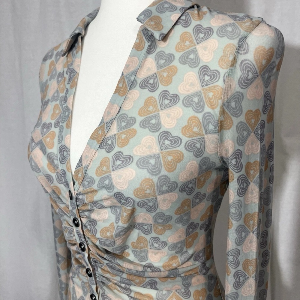 Free People Size XS Mesh Sheer Top Button Front Heart Print Stretch NWOT - Picture 4 of 9